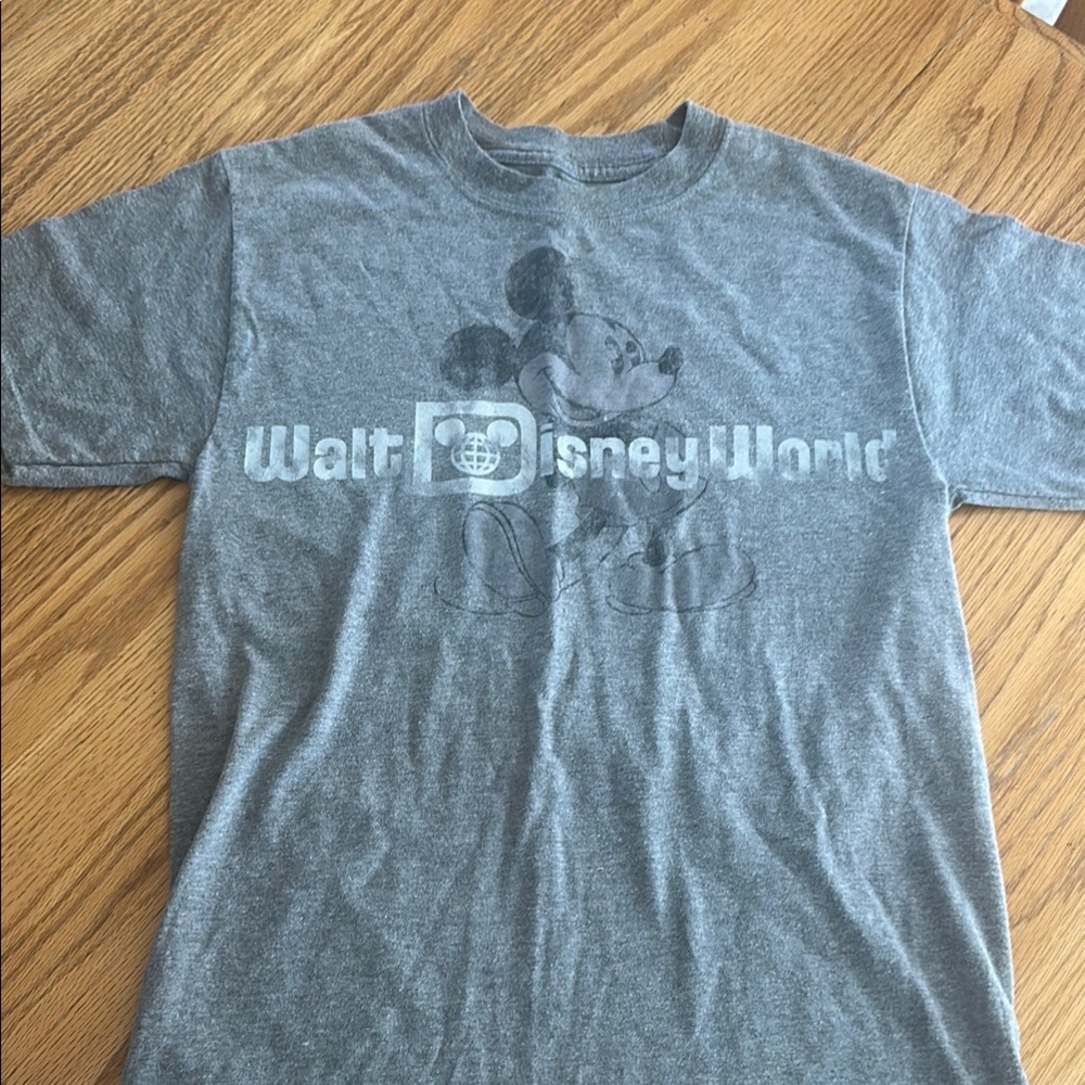 Disney Gray Short Sleeve Tee